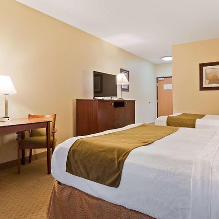 Best Western Plus Montezuma Inn And Suites Лас-Вегас Экстерьер фото