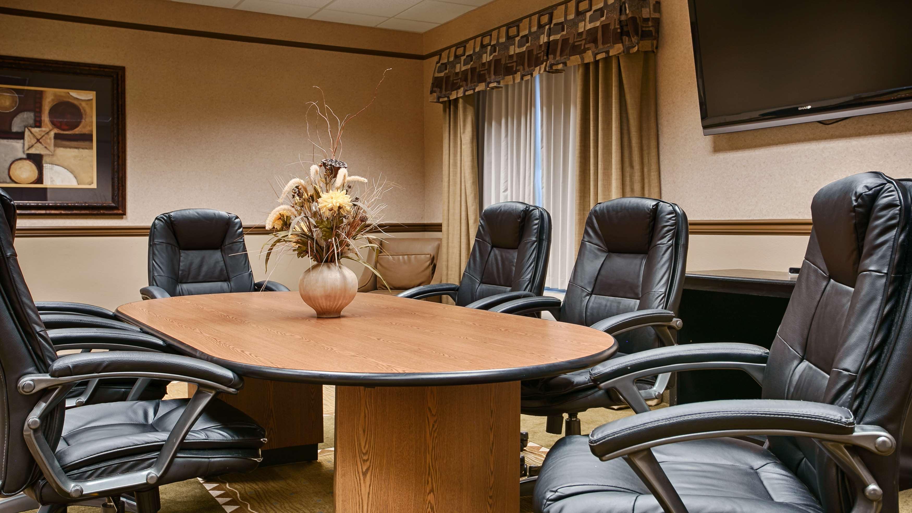 Best Western Plus Montezuma Inn And Suites Лас-Вегас Экстерьер фото
